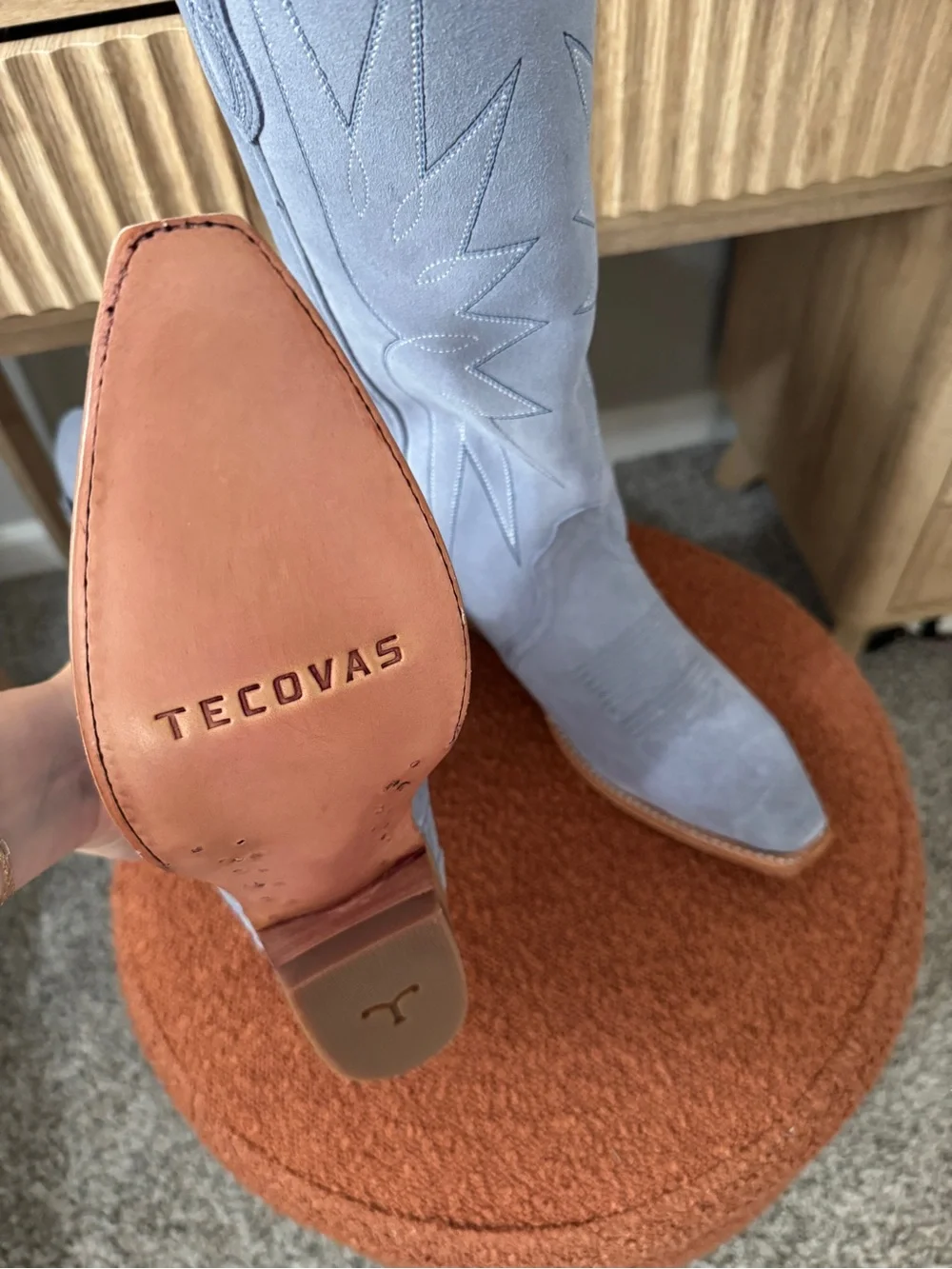 Tecovas size 8